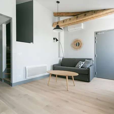 Bastille Liberte Apartment *